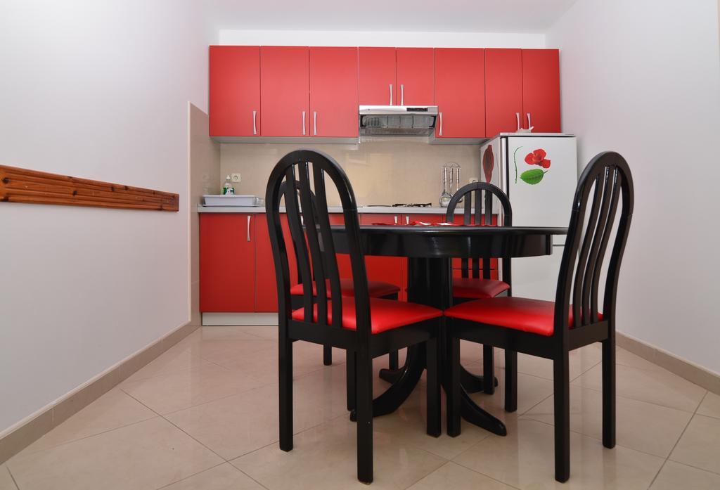 Mucic Apartments Makarska Extérieur photo